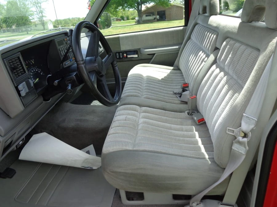 1992 Chevrolet C/K 4th Gen - Image 4 of 12