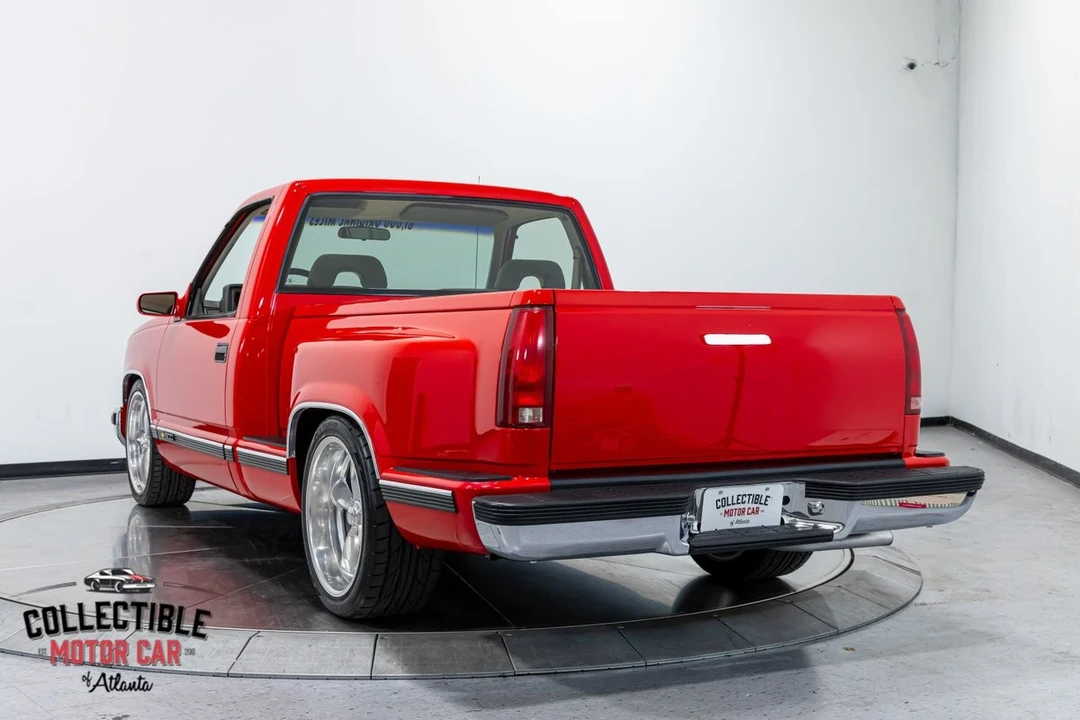 1992 Chevrolet - Image 14 of 31