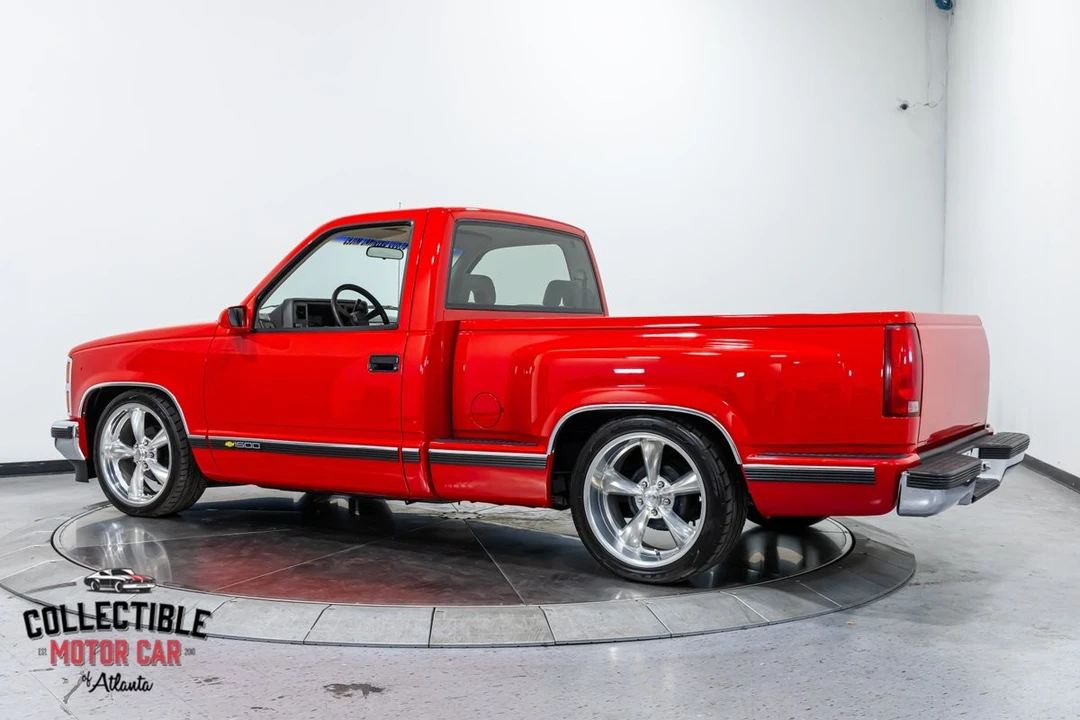1992 Chevrolet - Image 12 of 31