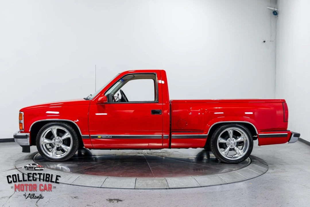 1992 Chevrolet - Image 11 of 31