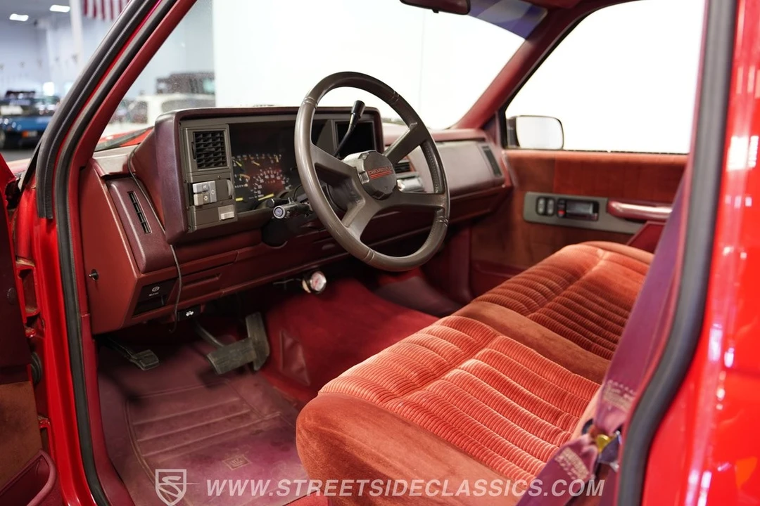 1992 Chevrolet C/K 4th Gen - Image 4 of 12