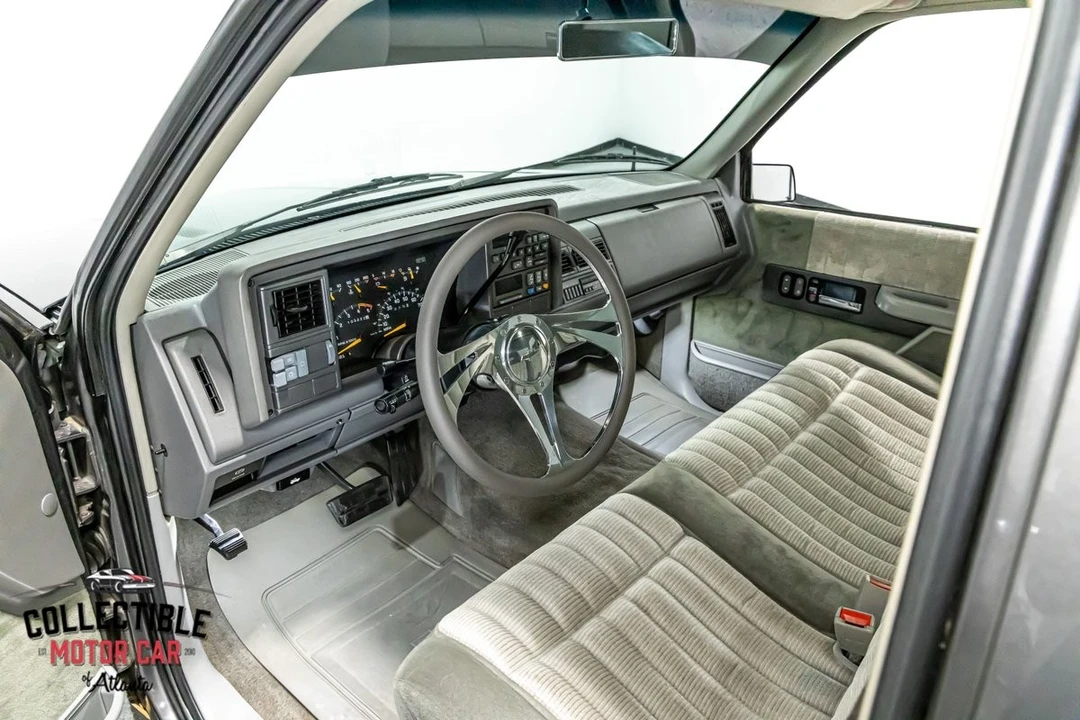 1992 Chevrolet C/K 4th Gen - Image 5 of 21
