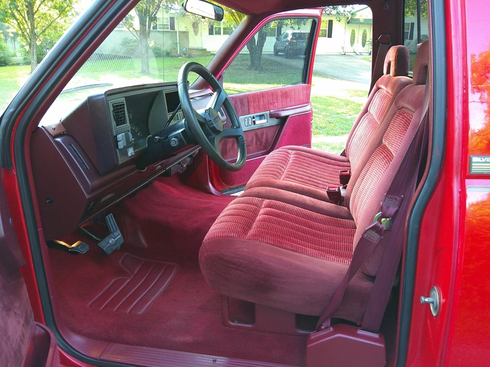 1992 Chevrolet C/K 4th Gen - Image 8 of 30