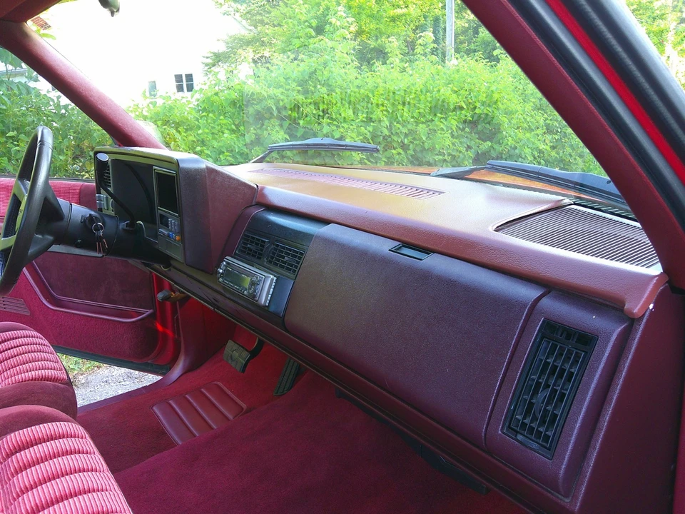 1992 Chevrolet C/K 4th Gen - Image 16 of 30