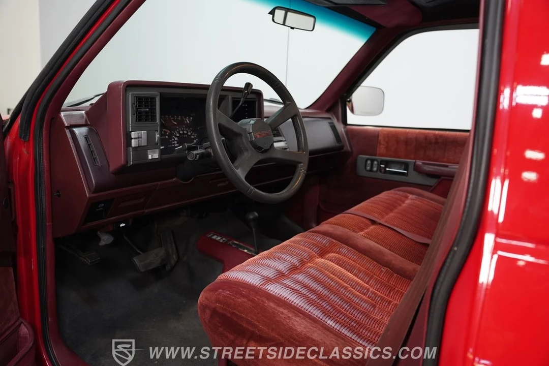1992 Chevrolet C/K 4th Gen - Image 4 of 12