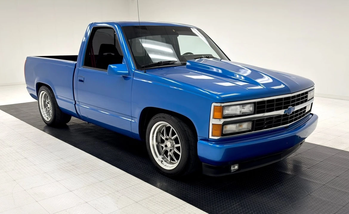 1992 Chevrolet C/K - Image 7 of 31