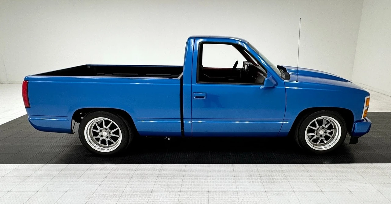1992 Chevrolet C/K 4th Gen - Image 6 of 12
