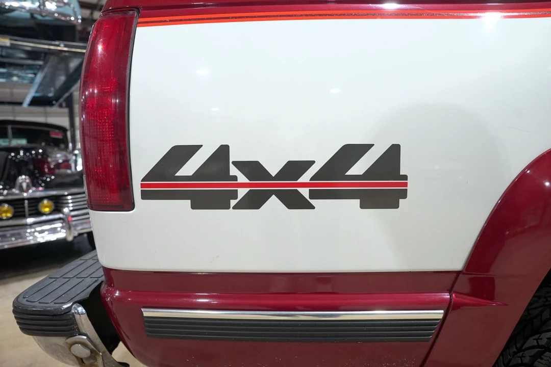 1992 Chevrolet C/K 4th Gen - Image 25 of 31