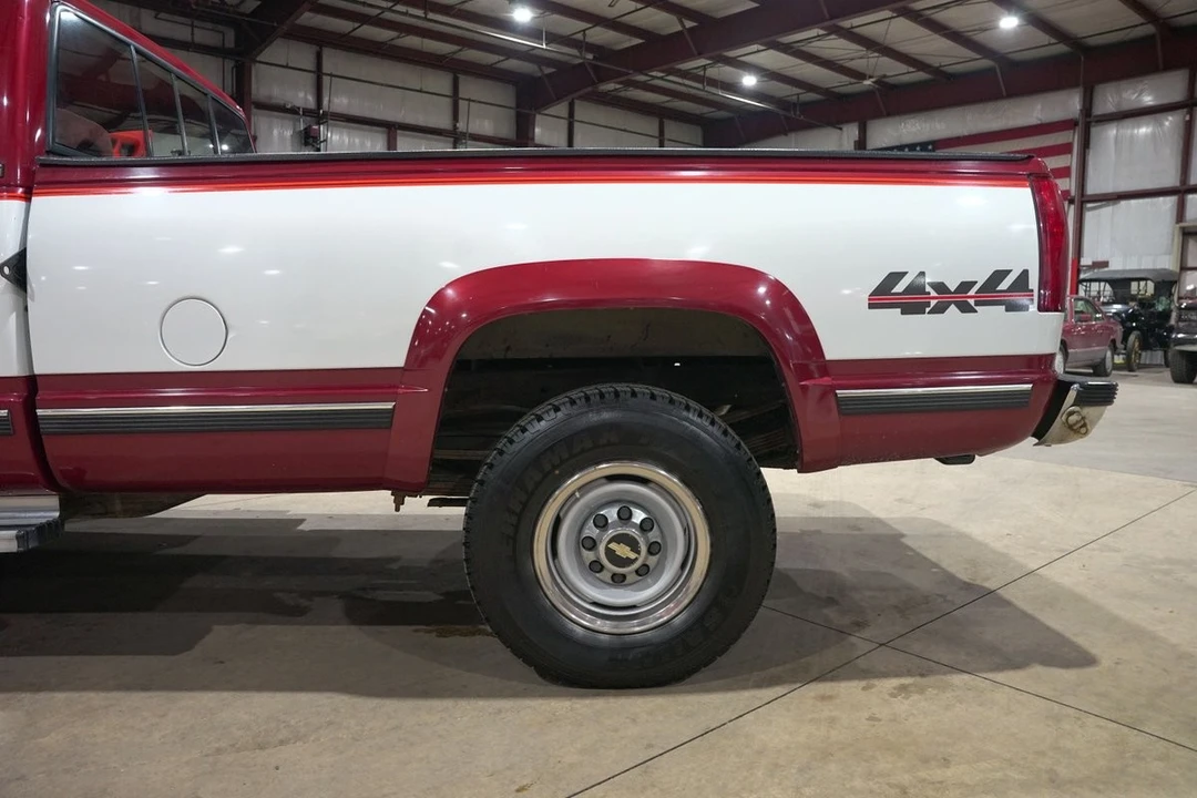 1992 Chevrolet C/K 4th Gen - Image 5 of 12