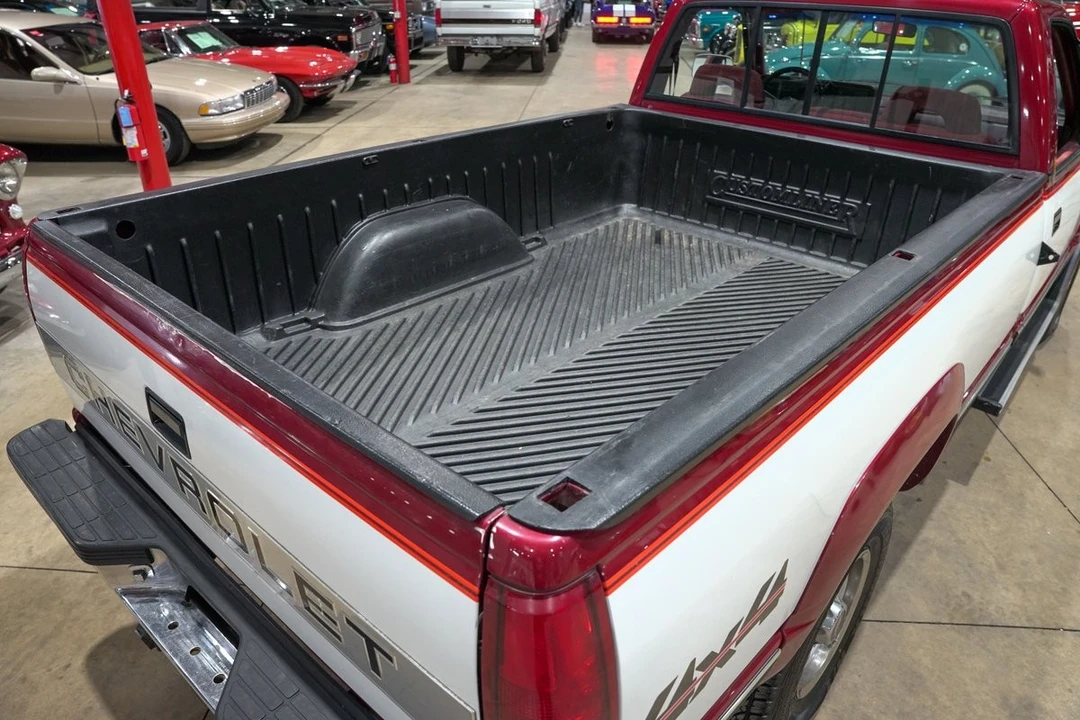 1992 Chevrolet C/K 4th Gen - Image 20 of 31