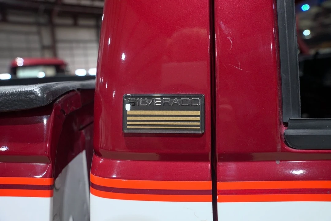 1992 Chevrolet C/K 4th Gen - Image 26 of 31