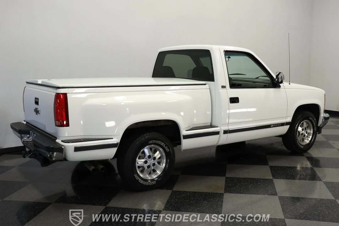 1992 Chevrolet C/K 4th Gen - Image 11 of 21