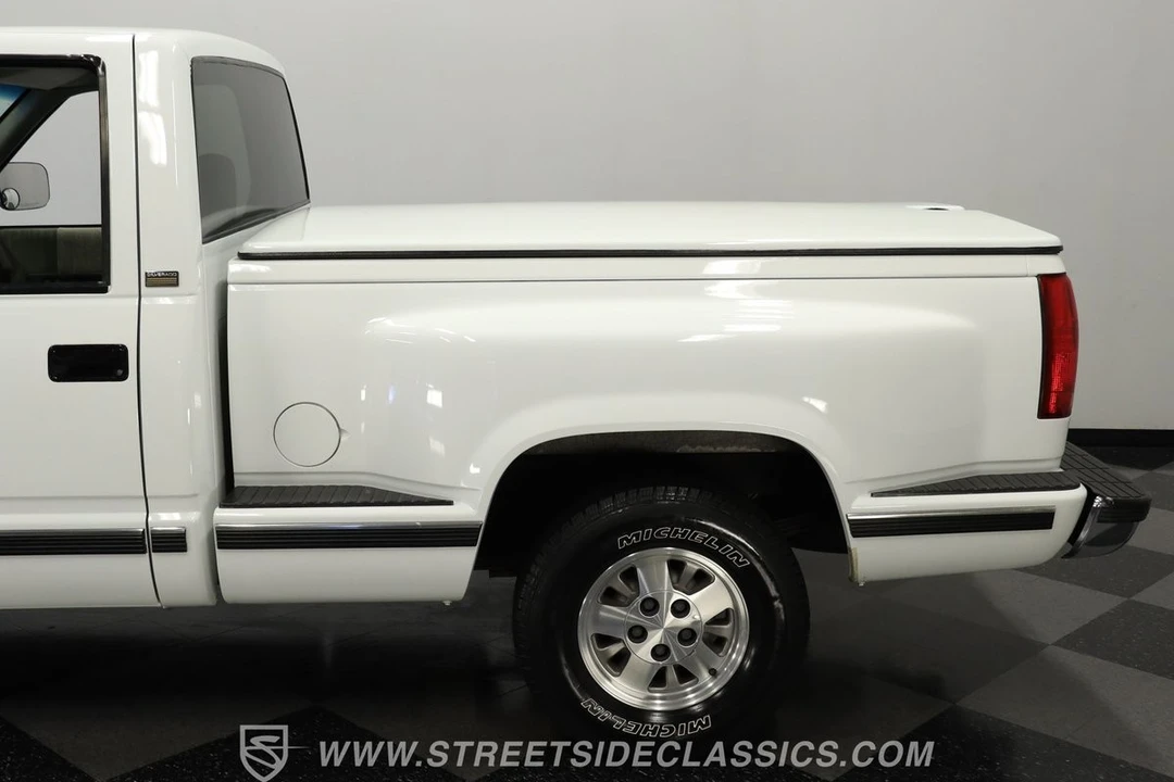 1992 Chevrolet C/K 4th Gen - Image 24 of 31