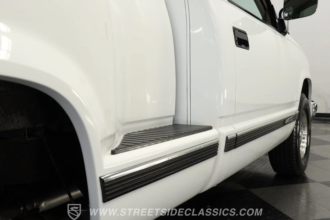 1992 Chevrolet C/K 4th Gen - Image 27 of 31