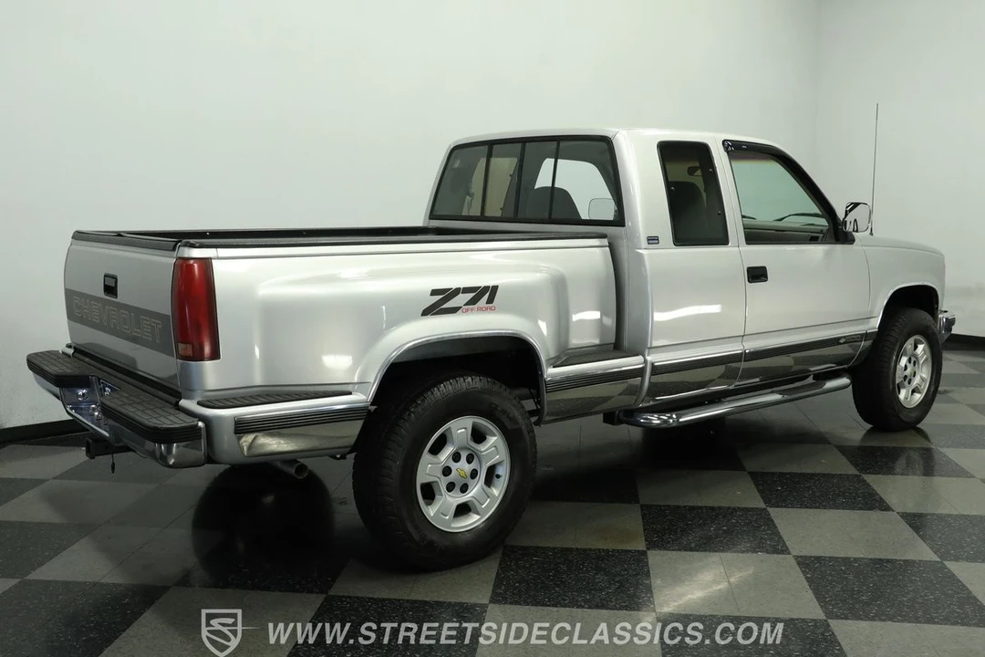 1992 Chevrolet C/K 4th Gen - Image 11 of 12