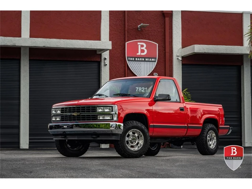 1992 Chevrolet C/K 4th Gen - Image 2 of 31