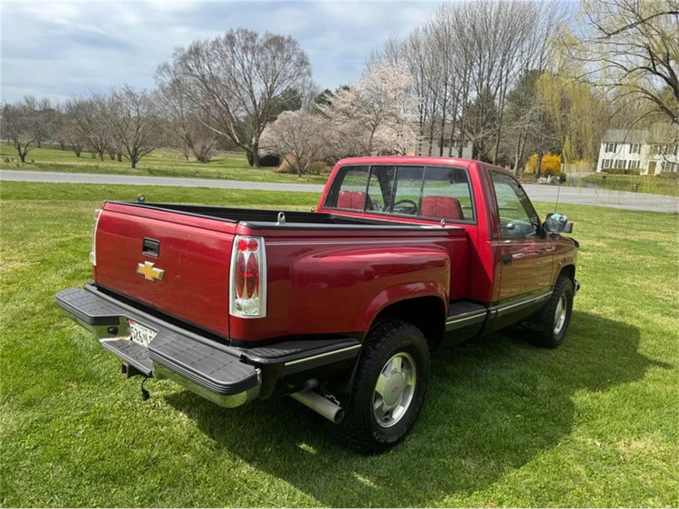 1992 Chevrolet C/K 4th Gen - Image 3 of 10