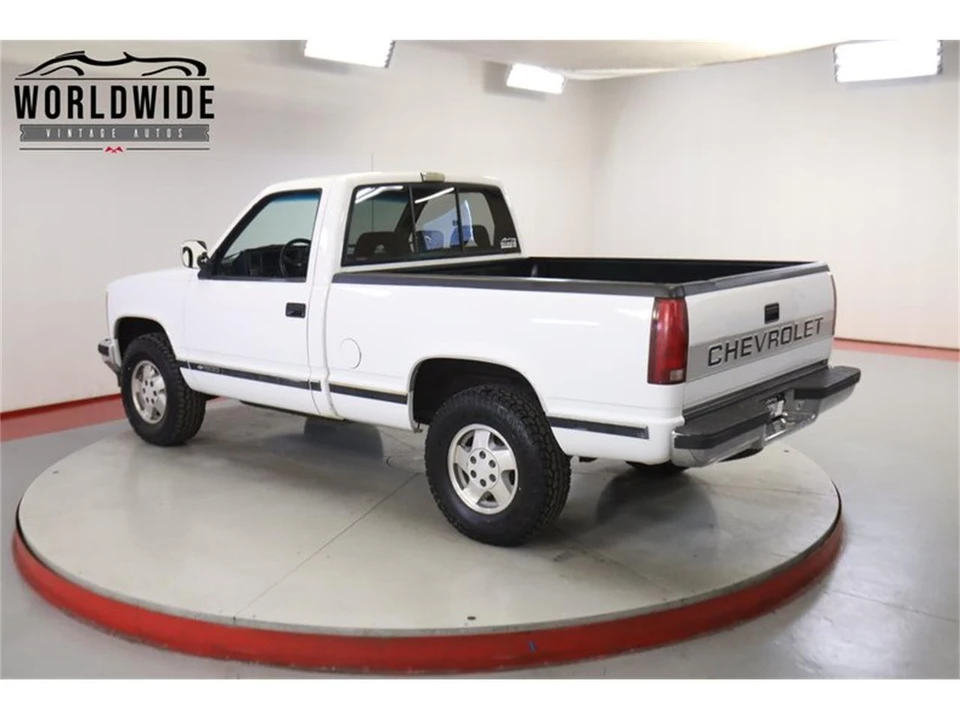 1992 Chevrolet C/K 4th Gen - Image 5 of 31
