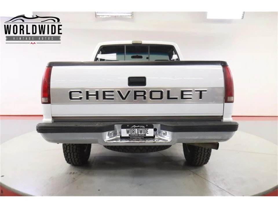 1992 Chevrolet C/K 4th Gen - Image 17 of 31
