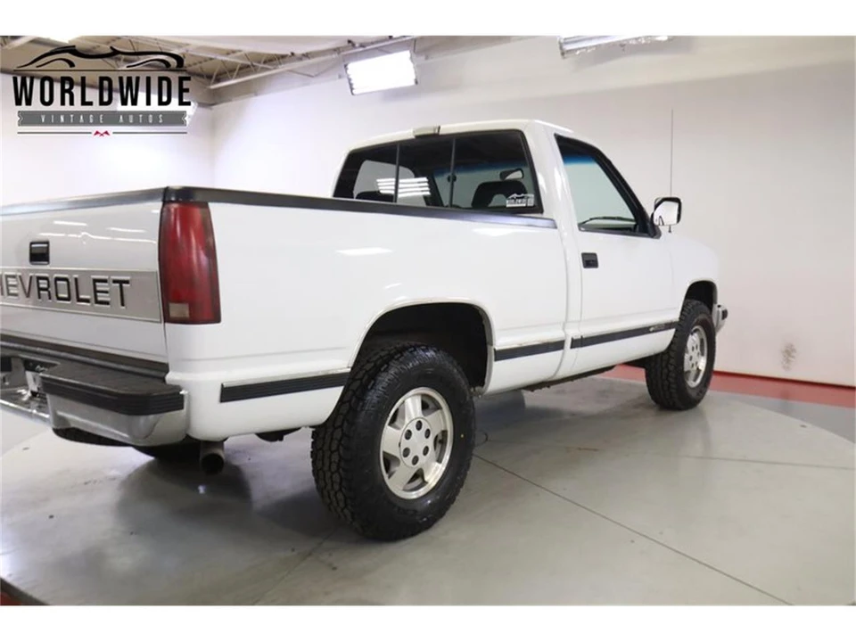1992 Chevrolet C/K 4th Gen - Image 21 of 31