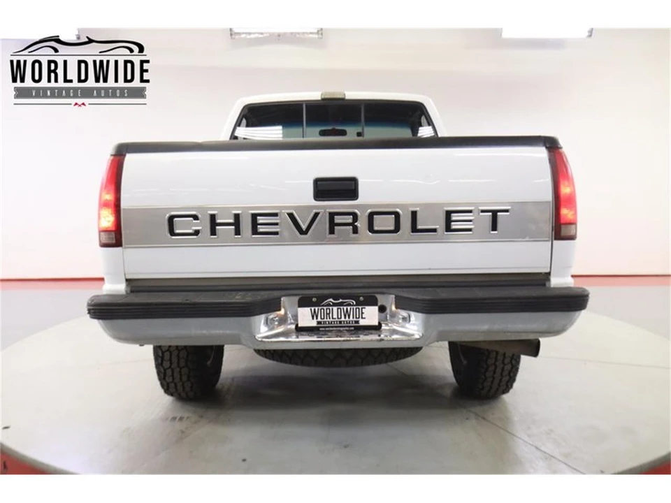 1992 Chevrolet C/K 4th Gen - Image 18 of 31