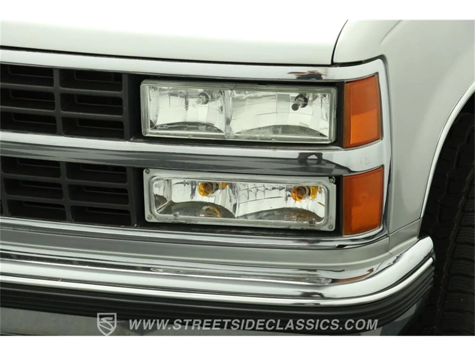 1992 Chevrolet C/K 4th Gen - Image 19 of 31