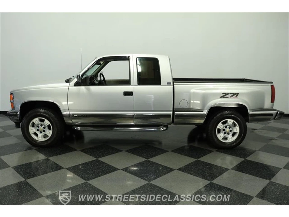 1992 Chevrolet C/K 4th Gen - Image 2 of 31
