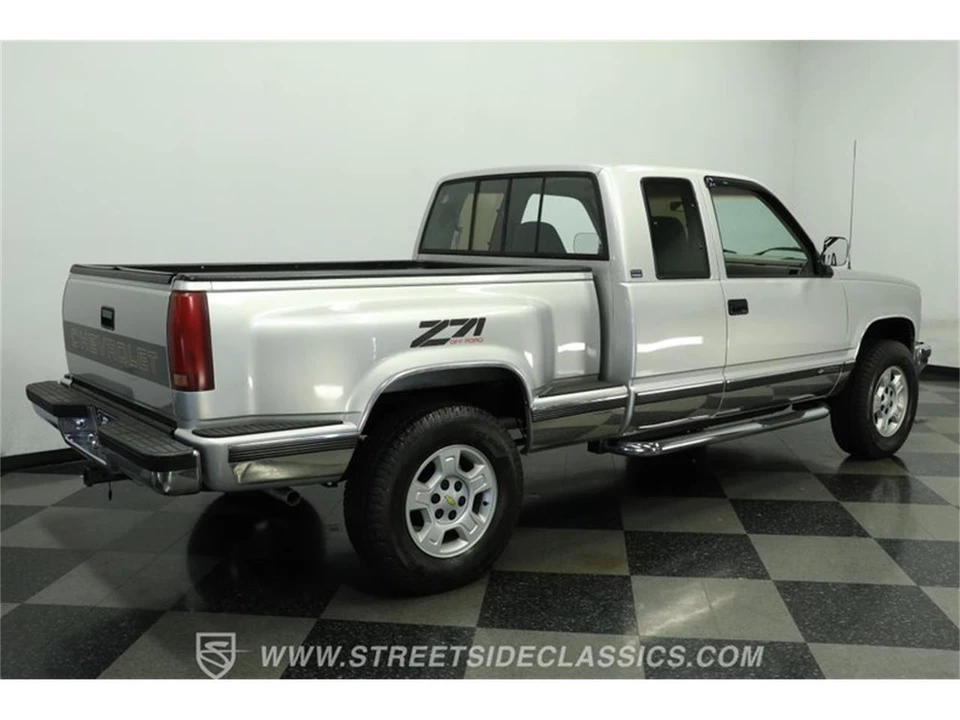 1992 Chevrolet C/K 4th Gen - Image 11 of 31