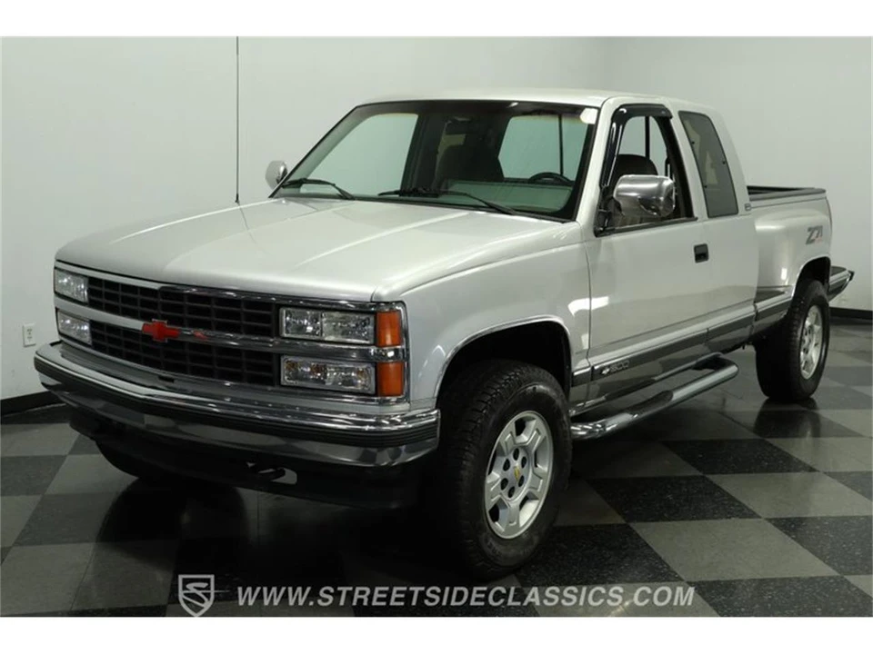 1992 Chevrolet C/K 4th Gen - Image 17 of 31