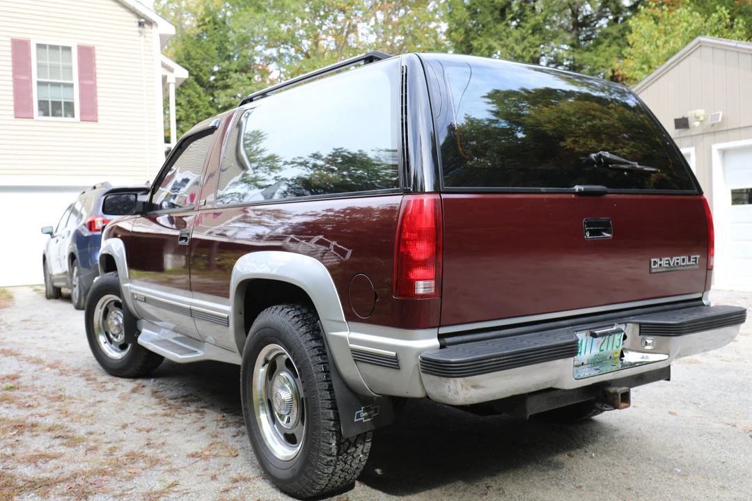 1992 Chevrolet K5 Blazer 3rd Gen - Image 9 of 31