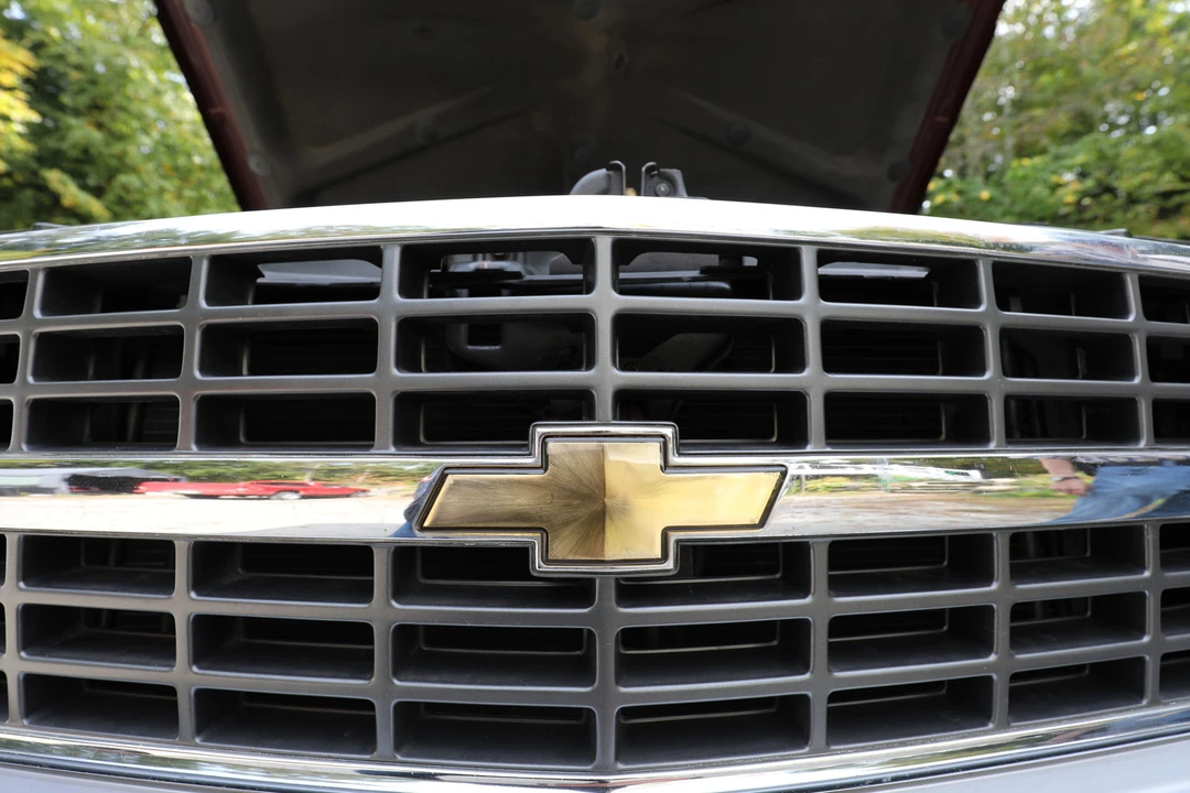 1992 Chevrolet K5 Blazer 3rd Gen - Image 17 of 31