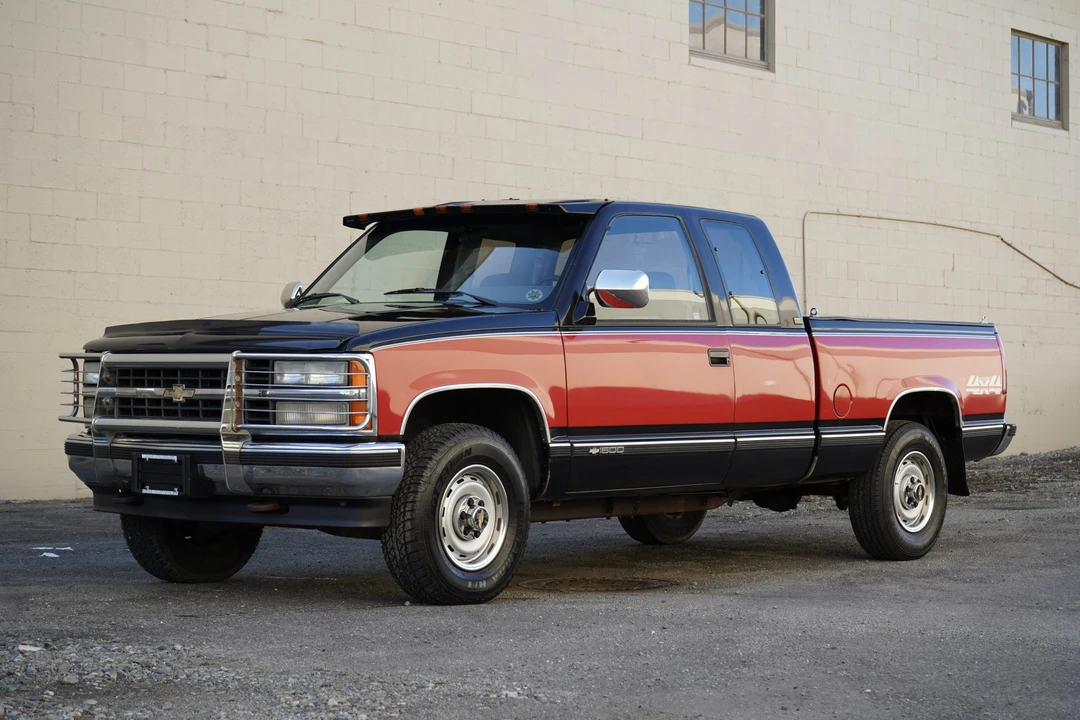 1992 Chevrolet C/K 4th Gen - Image 4 of 31