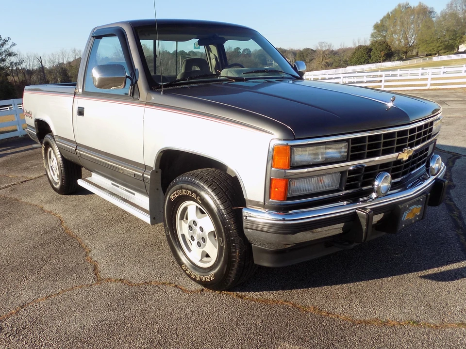 1992 Chevrolet C/K 4th Gen - Image 7 of 31