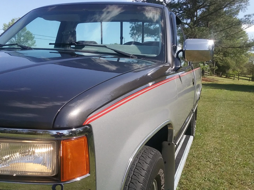 1992 Chevrolet C/K 4th Gen - Image 17 of 31