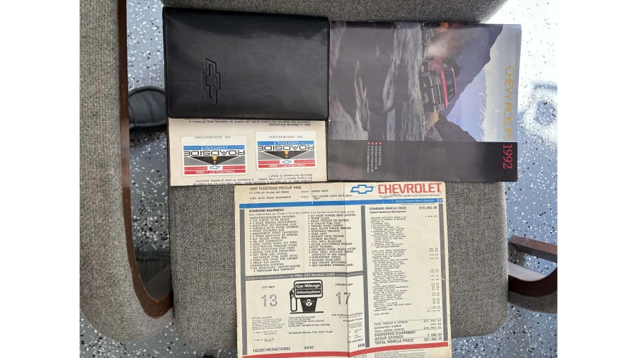 1992 Chevrolet C/K 4th Gen - Image 17 of 18