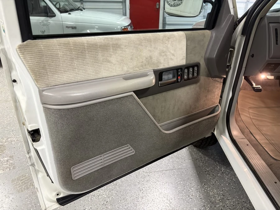 1992 Chevrolet C/K 4th Gen - Image 10 of 18