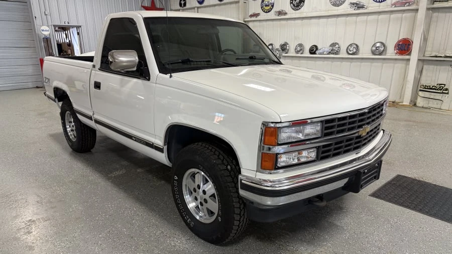 1992 Chevrolet C/K 4th Gen - Image 5 of 18