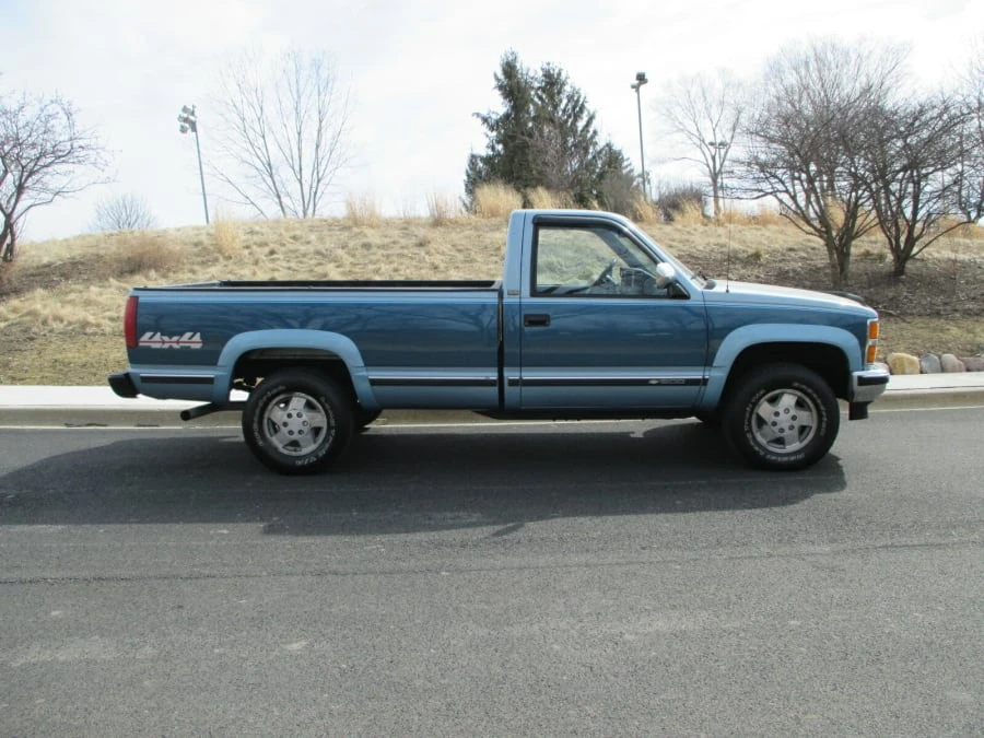 1992 Chevrolet C/K 4th Gen - Image 3 of 17