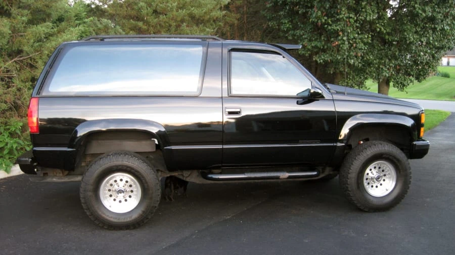 1992 Chevrolet K5 Blazer 3rd Gen - Image 2 of 8