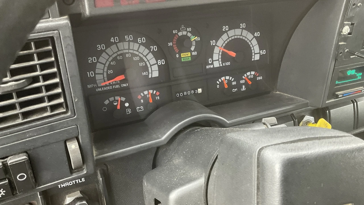 1992 Chevrolet Kodiak - Image 7 of 11