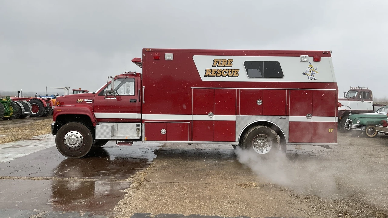 1992 Chevrolet Kodiak - Image 2 of 11