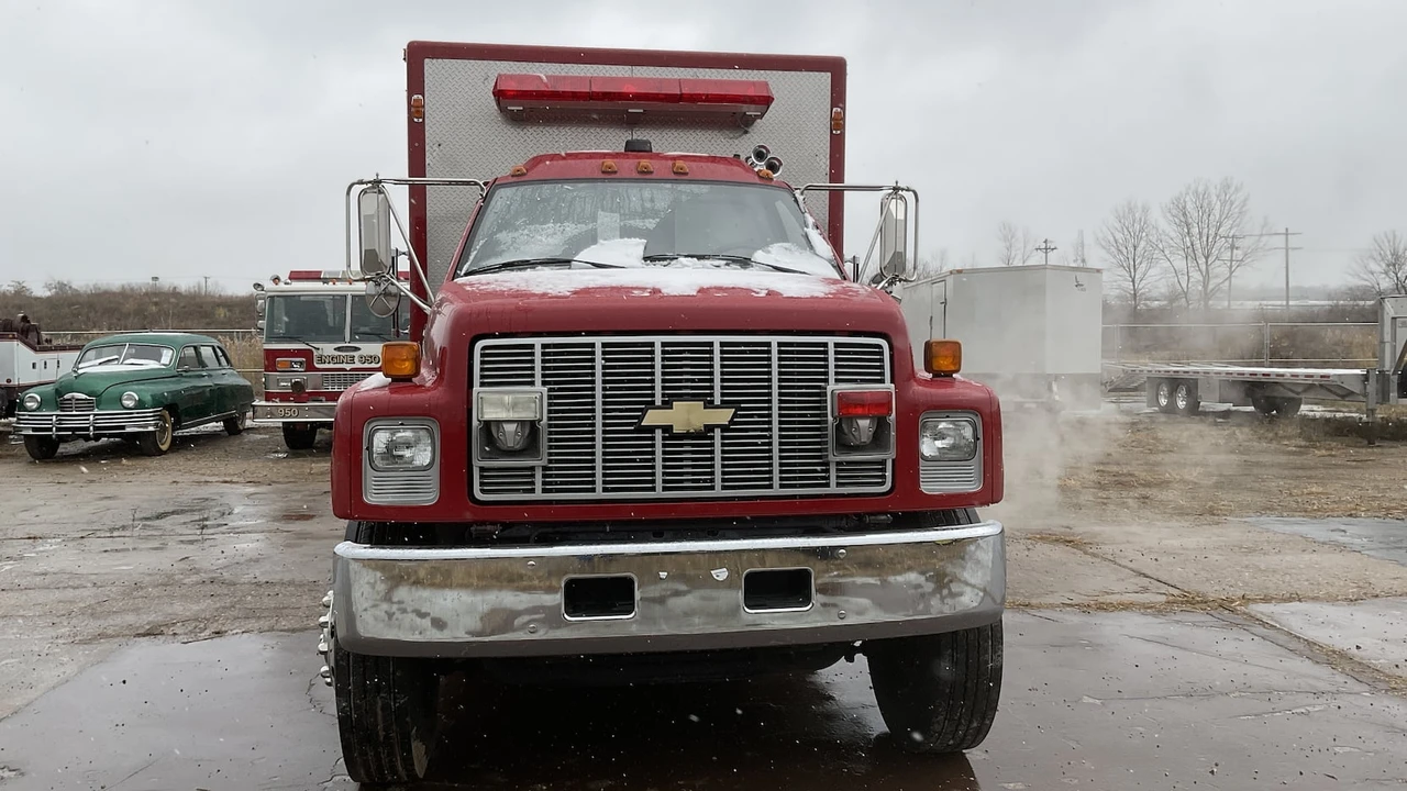 1992 Chevrolet Kodiak - Image 3 of 11