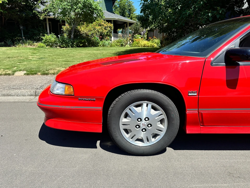 1992 Chevrolet Lumina - Image 28 of 31