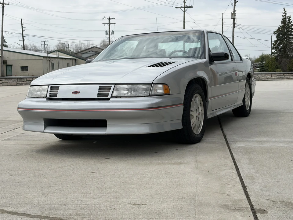 1992 Chevrolet Lumina - Image 19 of 31