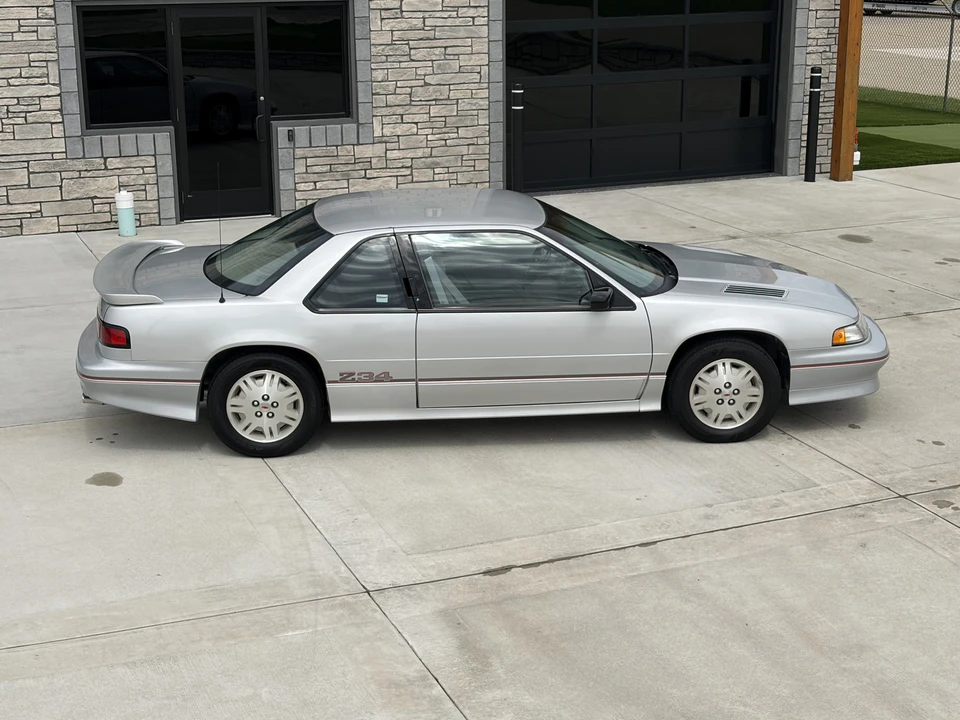 1992 Chevrolet Lumina - Image 14 of 31