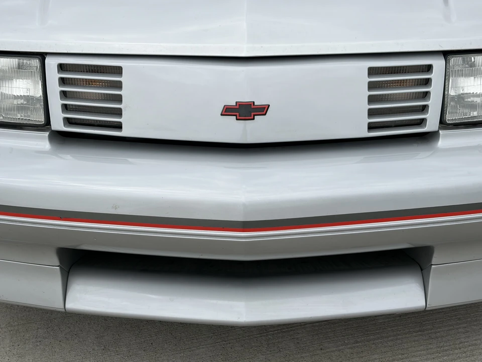 1992 Chevrolet Lumina - Image 23 of 31