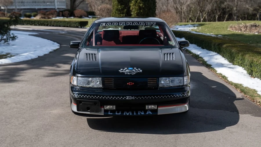 1992 Chevrolet Lumina - Image 4 of 31