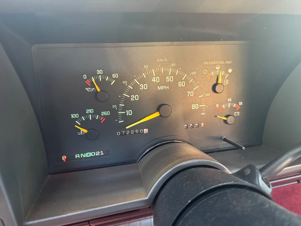 1992 Chevrolet C/K 4th Gen - Image 8 of 17