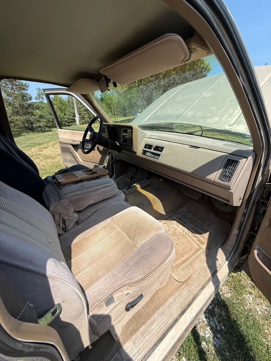 1992 Chevrolet C/K 4th Gen - Image 25 of 29