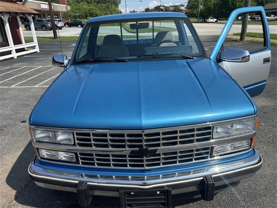 1992 Chevrolet C/K 4th Gen - Image 17 of 21